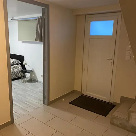 公寓 F2 Proche Futuroscope